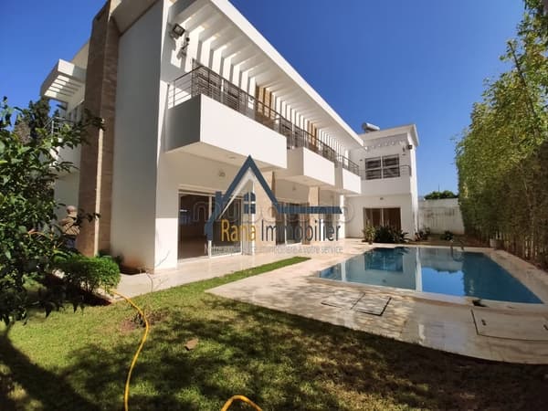 Villa à louer sur Souissi