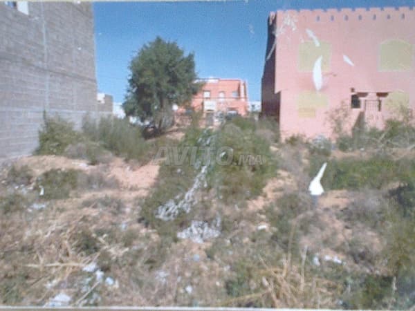 Vente d'un terrain à Souira Laqdima