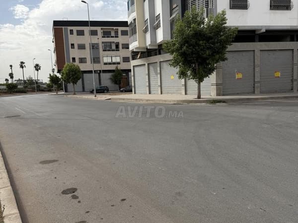 Magasin à vendre près de la rue Ibn Tachfine
