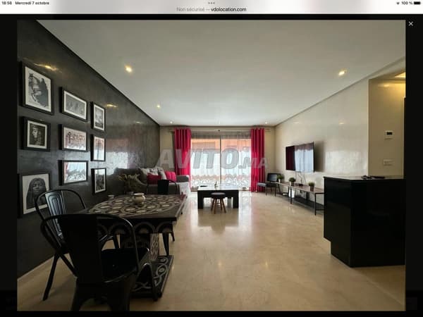LOCATION A L ANNEE SUPERBE APPARTEMENT