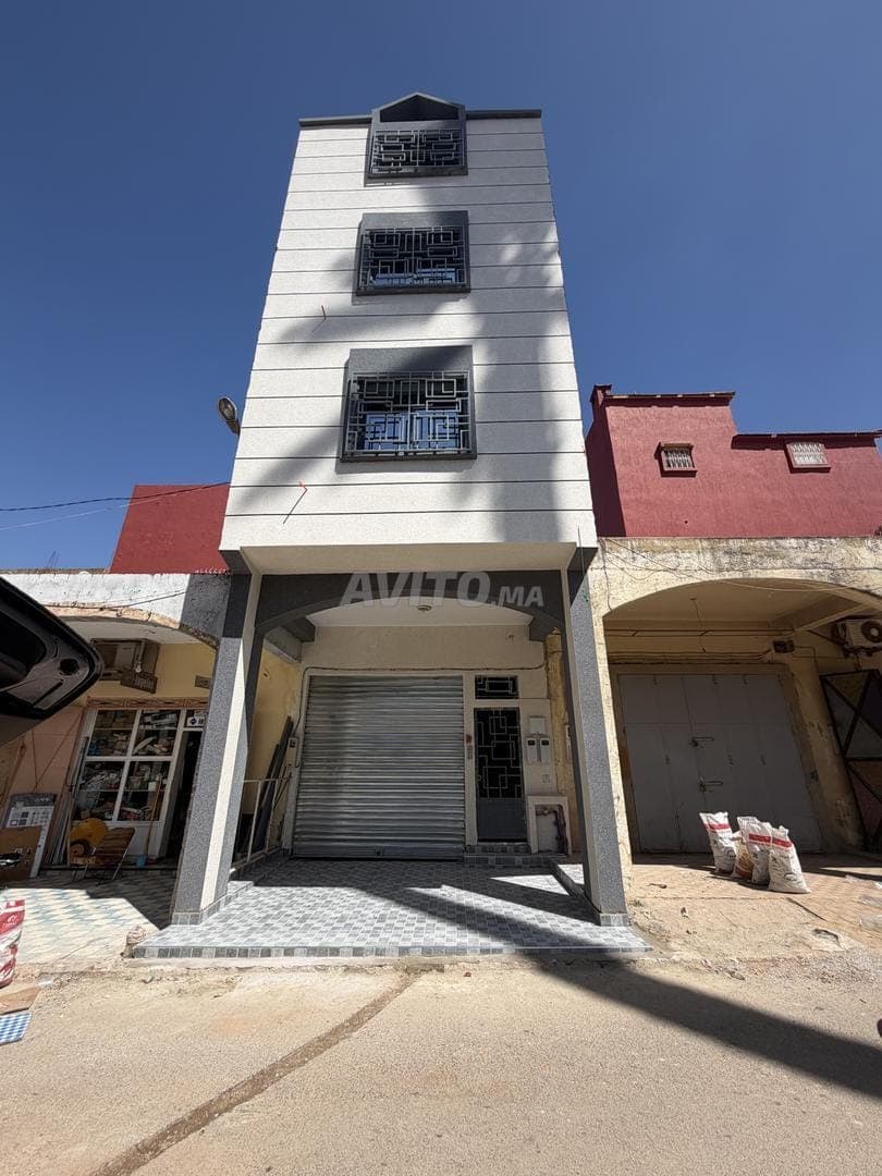 CENTRE VILLE EL HAJEB LOCAL COMMERCIAL 41m2 NEUF