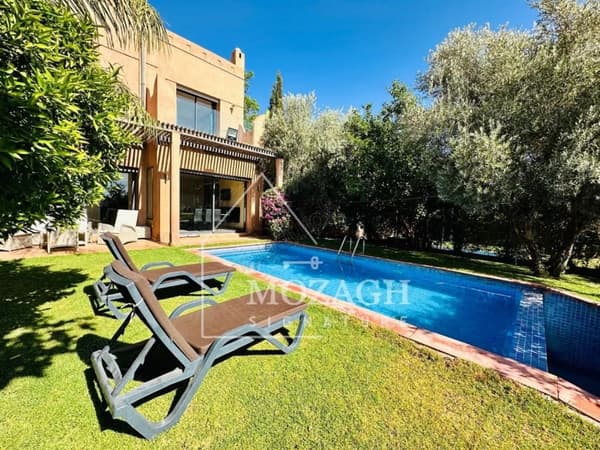 Magnifique villa meublée 4 chambres front de golf