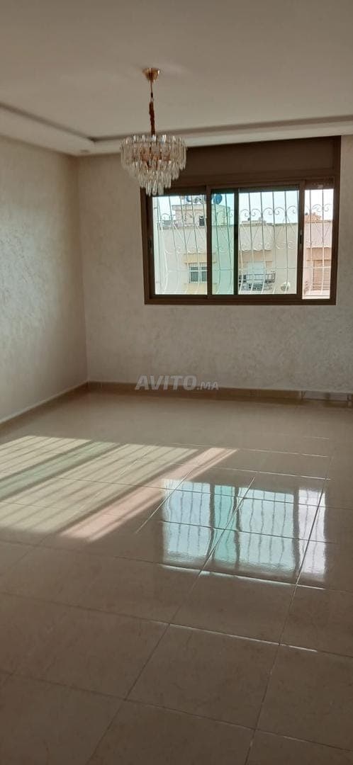 شقة للبيع مساحتها 90 م² مطلة على الجنوب