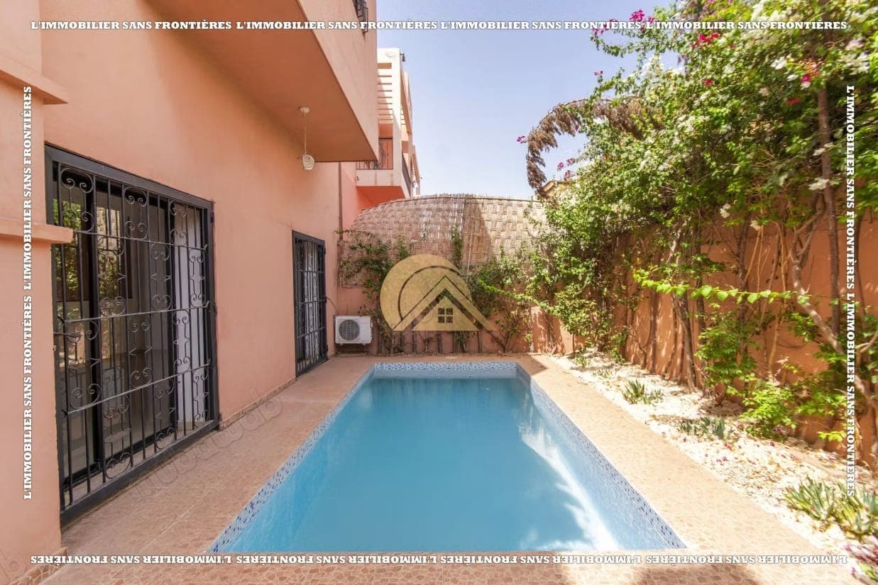 Villa à Louer Vide de 300 m², piscine privée –Targa