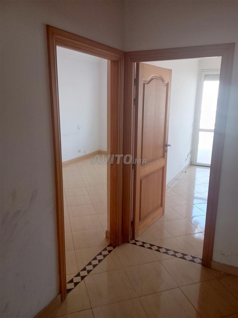 Bureau à louer aux Hôpitaux 110m2