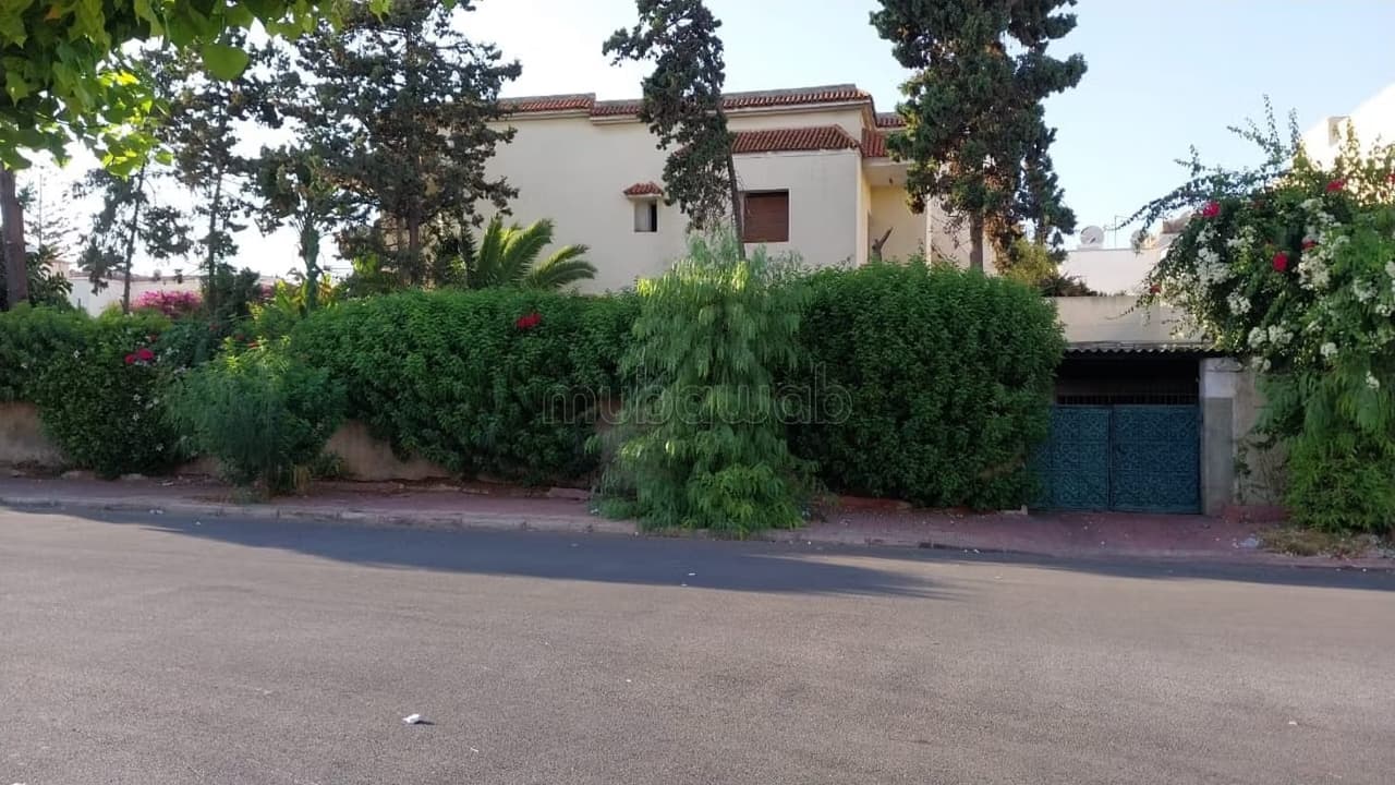فيلا تقع في حي Les Crêtes Polo