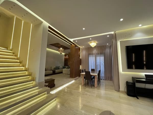 Villa Meublée avec Piscine à Vendre – Targa