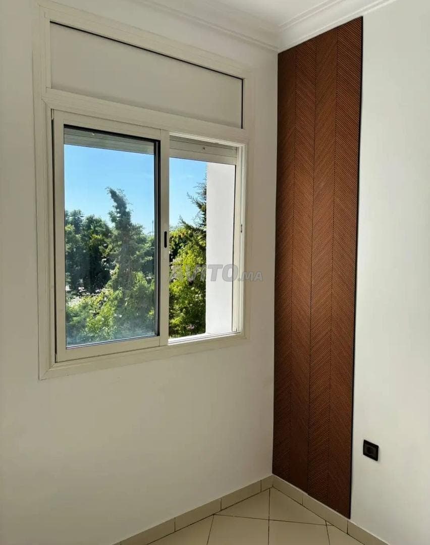 Spacieux appartement 2 ch CGI Acacias