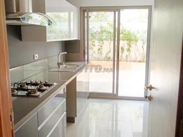Bijna Nieuw Appartement 140m² met Terras Ghandi Oasis