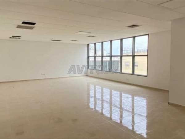 Office for rent - Bd Abdelmoumen