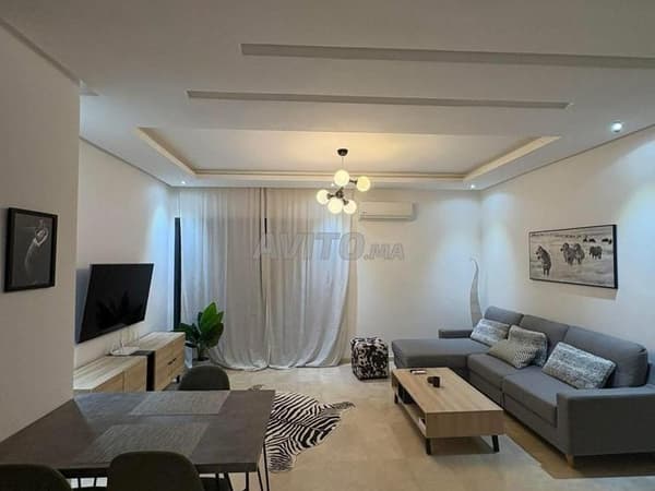 LARGE GROUND FLOOR STUDIO WITH GARDEN FOR SALE IN DAR BOUAZZA