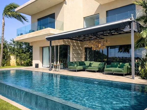 Moderne villa in Argan Golf