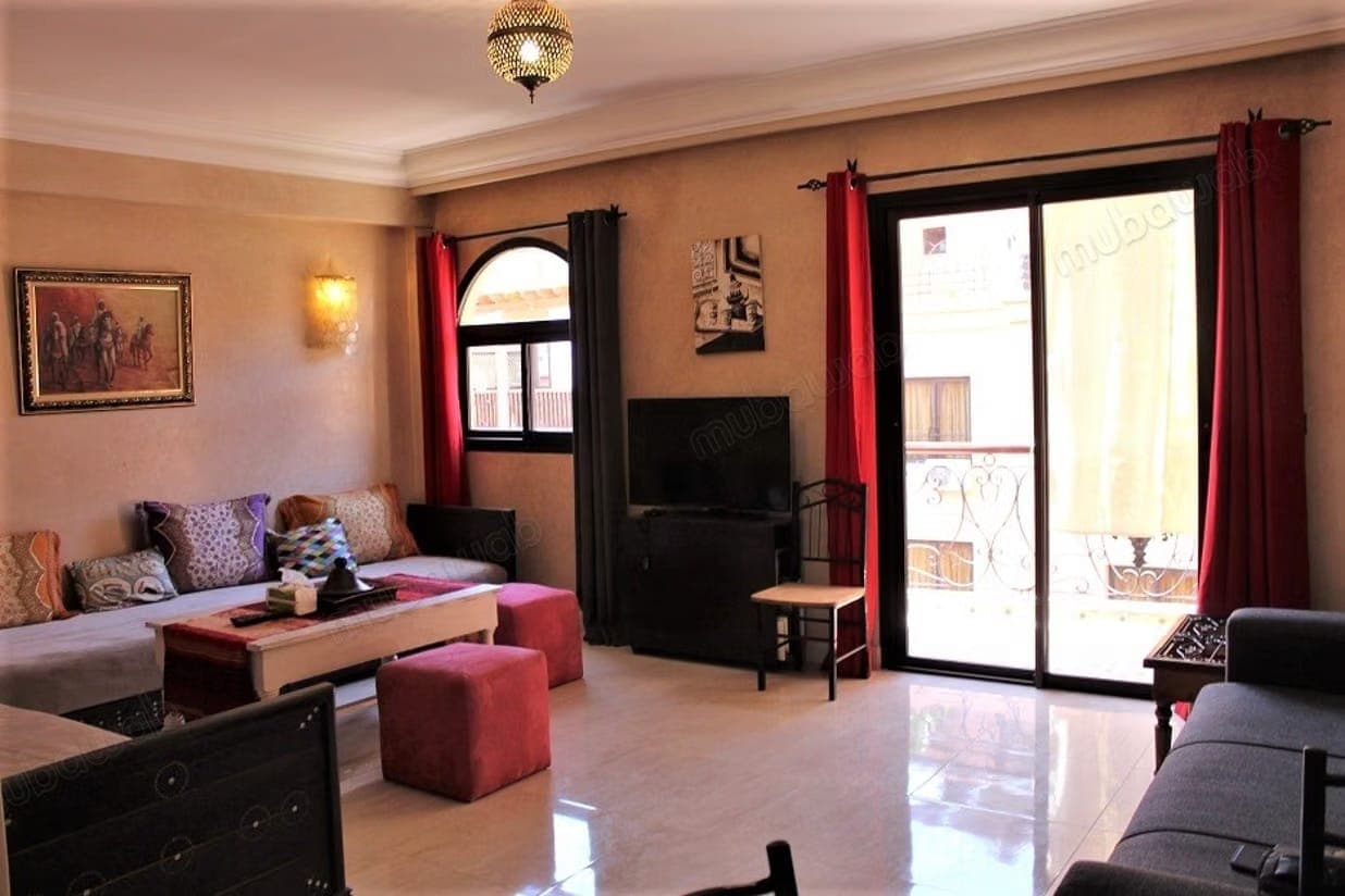 Grand studio traversant de 73m²