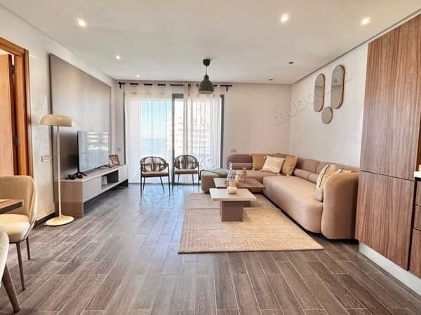 Louez cet appartement à Ain Diab. Surface totale 80 m²