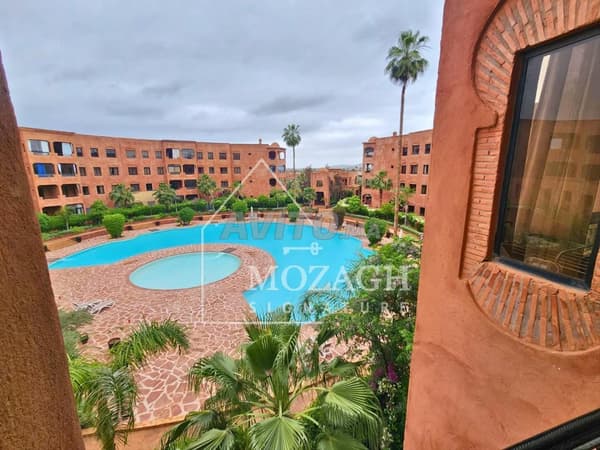 Prachtig appartement op een woonwijk met zwembad