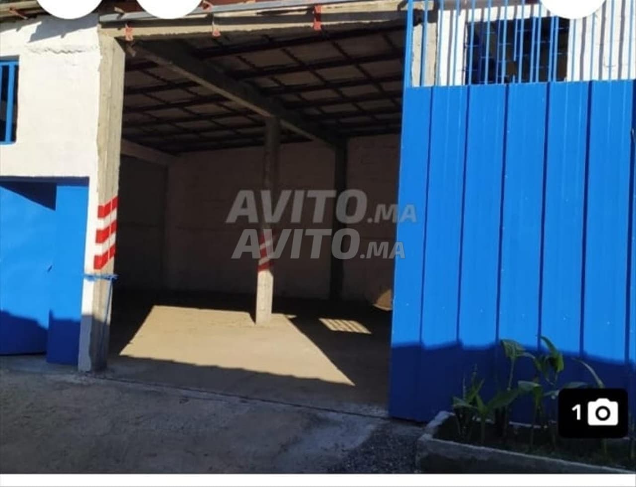Magasin de stockage 200m2