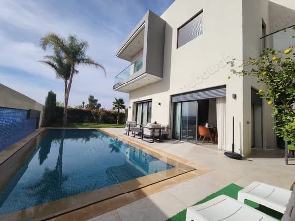 Villa. Moderne te huur op Amelkis