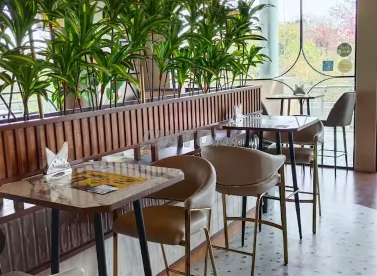 Restaurant à louer sur Californie 140m²
