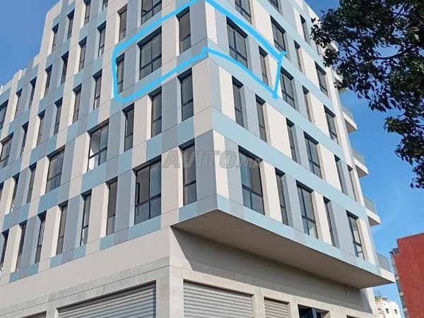 TE HUUR NIEUW KANTOOR 67 m² PARKEERPLAATS OPEN UITZICHT