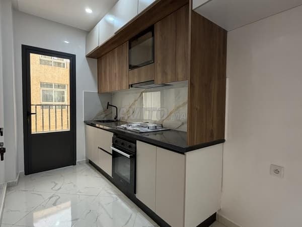 Appartement à vendre quartier Louvalon 80m contactez pour plus d'informations