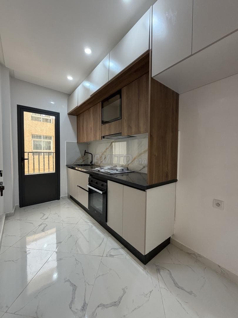 Appartement à vendre quartier Louvalon 80m contactez pour plus d'informations