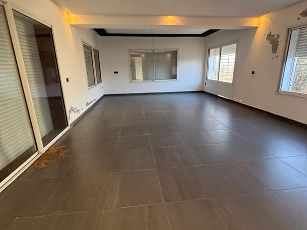Villa 298 m² à vendre à Dar Bouazza Ben Abid