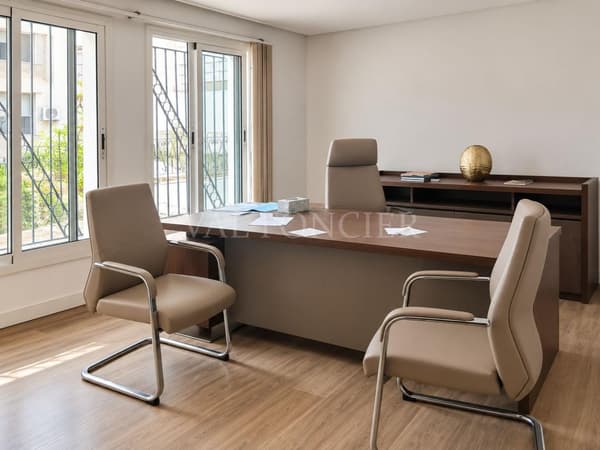 Location Bureau de standing 82m2 aménagé Racine, Casablanca