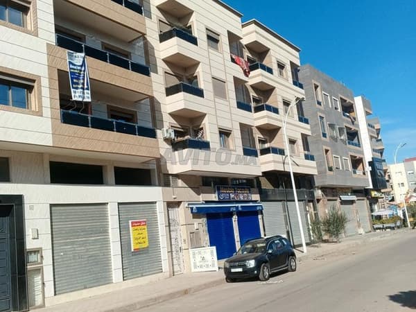 Appartements rue Fajr Nasr avec ascenseur 125 m