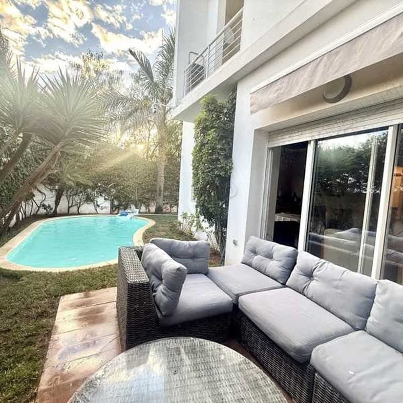 Villa à Vendre de 221.0 m² à Dar Bouazza, Tamaris2