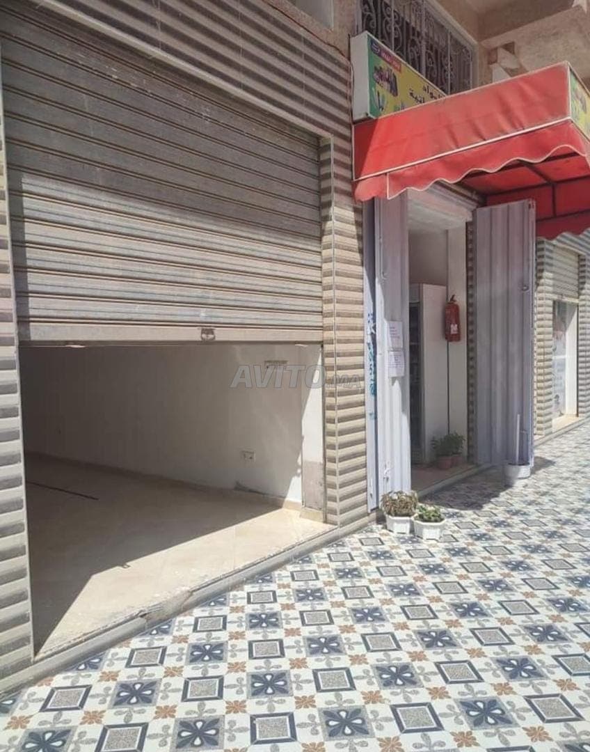 Magasin 20m à vendre sur le boulevard