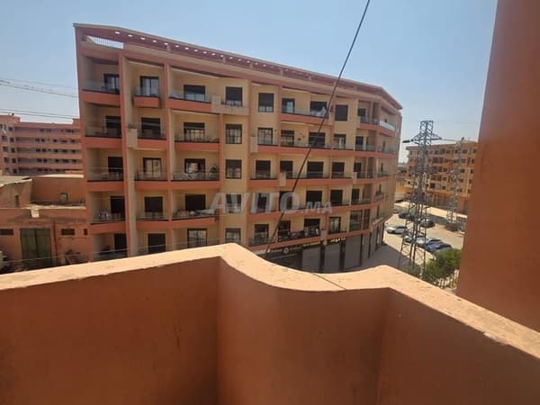 شقة الطابق الرابع خلف領事ية فرنسا و CTM