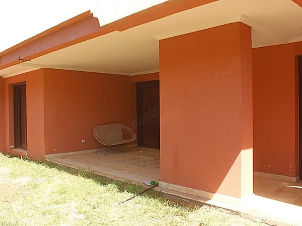 Trois chambres avec jardin privatif