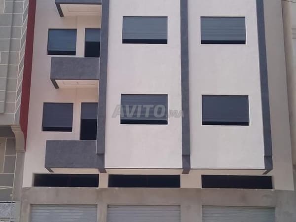 UN IMMEUBLE EN FINITION EN VENTE