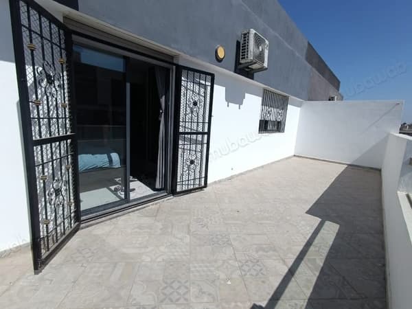 Nice apartment with terrace for rent furnished