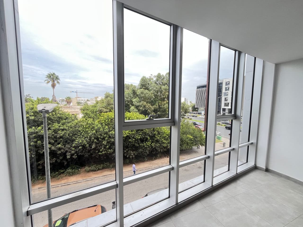 Kantoren van 83 m² te huur in Casablanca Facultes - Route D'El Jadida