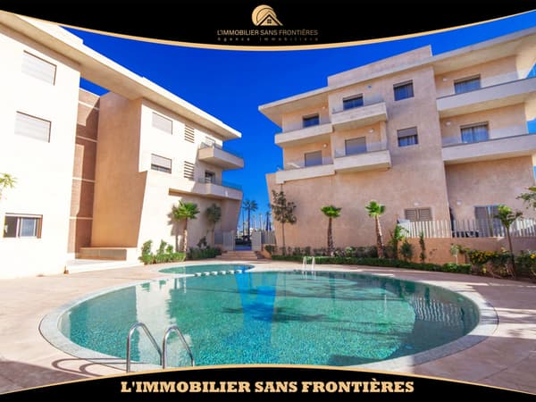 Gemeubileerd appartement in Agdal, gemeenschappelijk zwembad + parkeren ondergronds (11 m²), Marrakech : à…