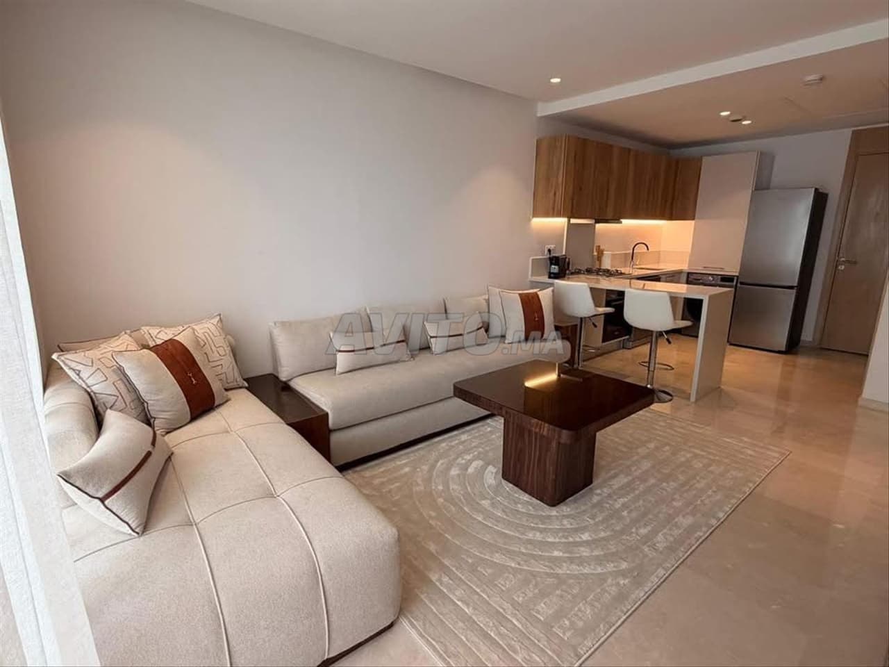 Studio premium jamais habité sur CFC