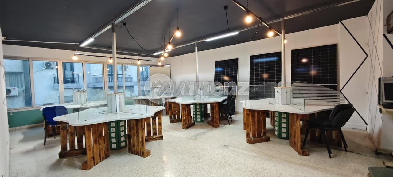 CMN-SI-2105 - Bureau à vendre à Foncière