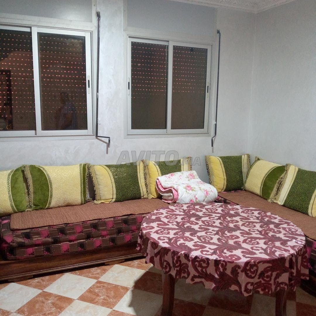 Casa su 2 fronti Bab Iktouh vicino al liceo Ibn Sina 70 m²