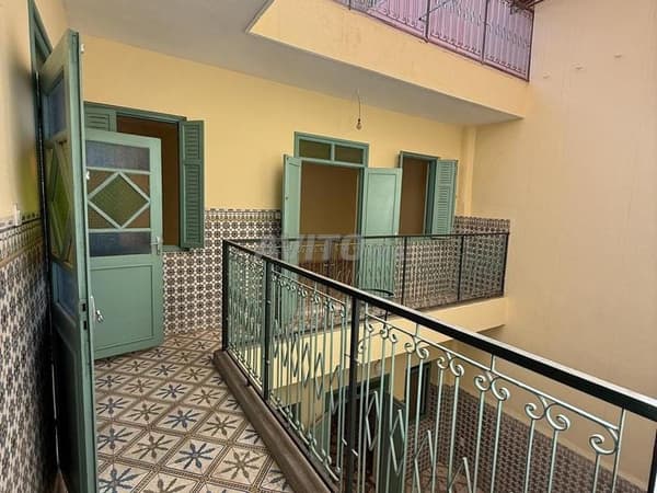 House for sale in Azli
