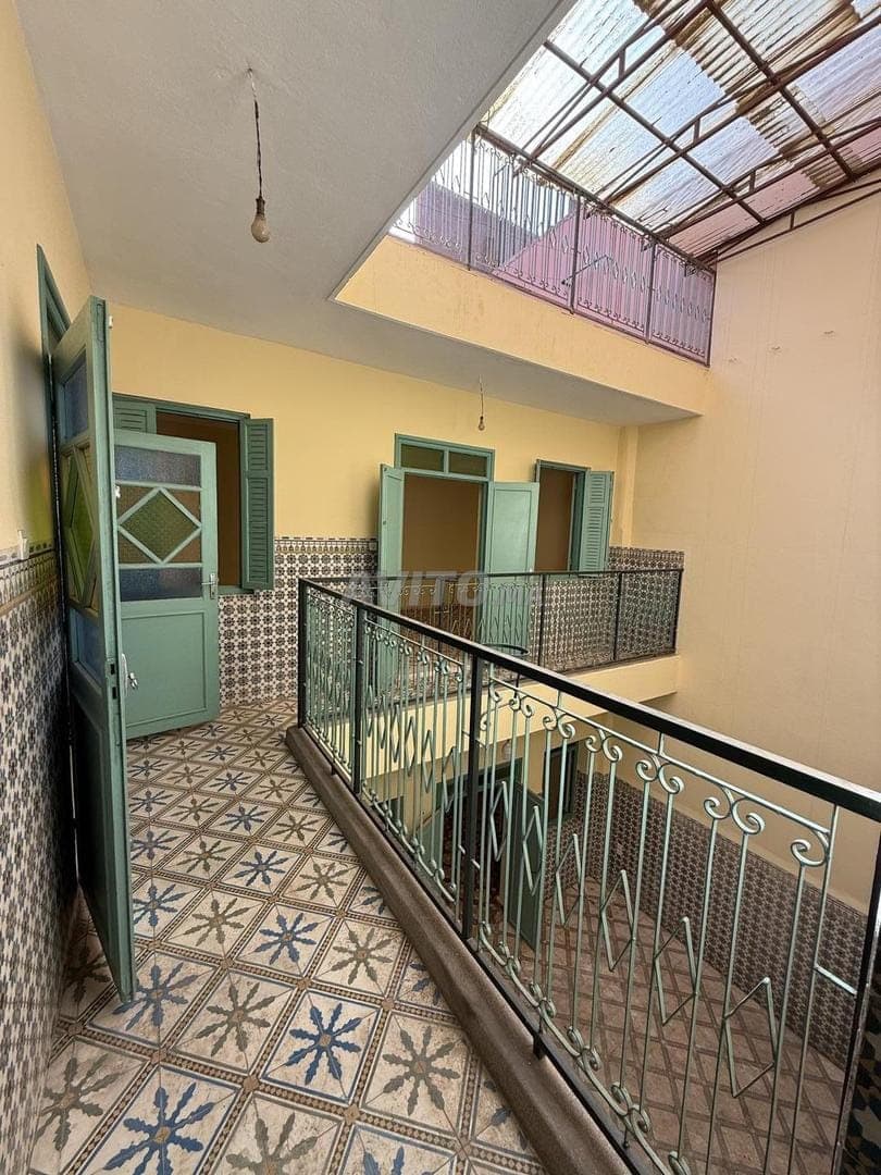 House for sale in Azli
