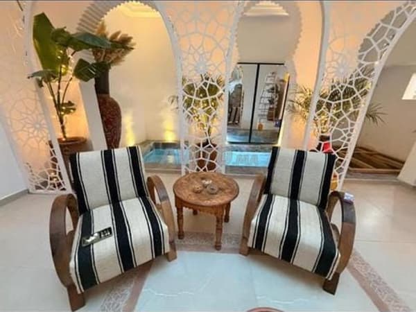 Riad con título con piscina climatizada Sidi Ayoub