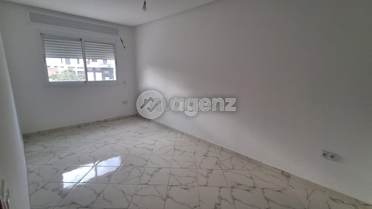 TNG-GU-1003 - Kantoor te huur in Tanger