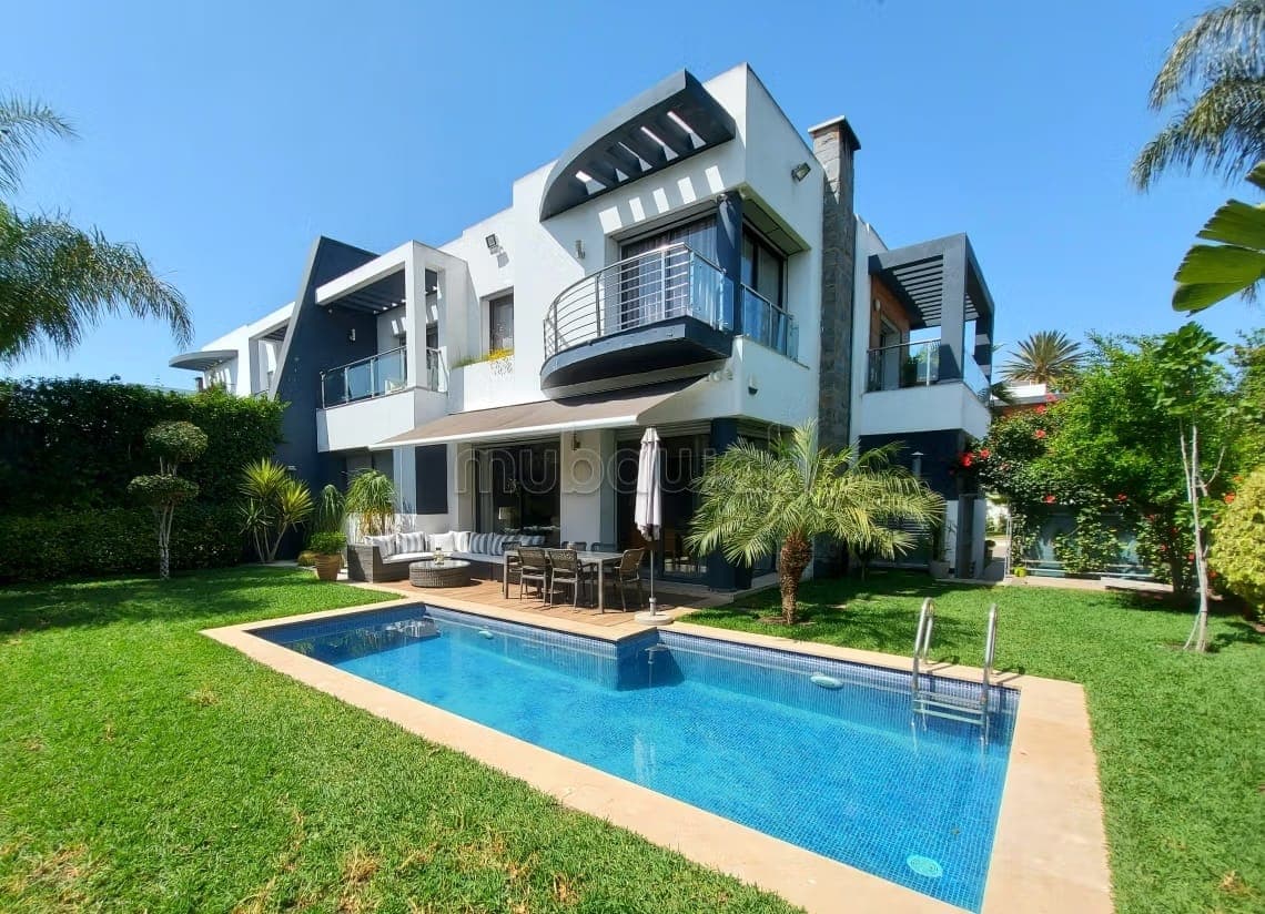 Gelegenheit. Moderne Villa von 500m² in Bouskoura