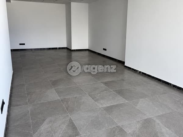 CMN-HA-2270 - Bureau à louer à Nassim II