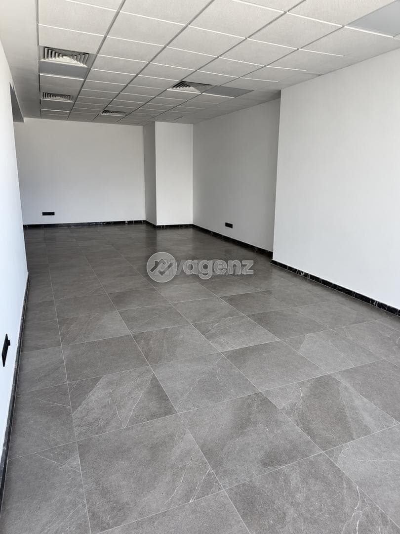 CMN-HA-2270 - Bureau à louer à Nassim II