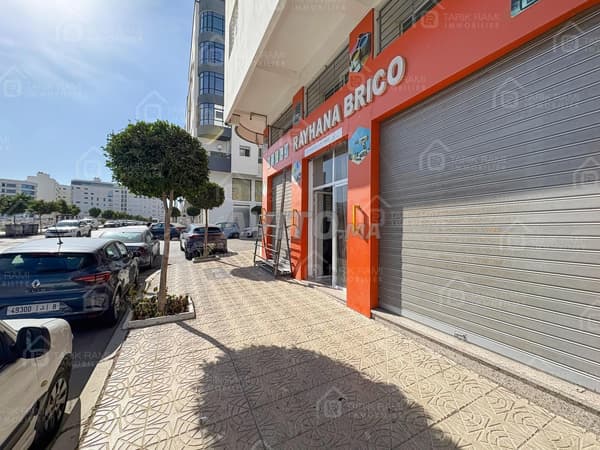 Local commercial de 88 m² à louer à Mesnana, Tanger