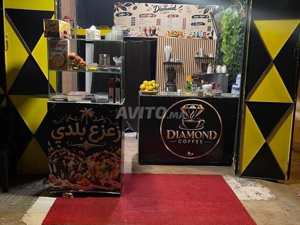 محل تجاري جاهز لأي نشاط، يقع على الشارع