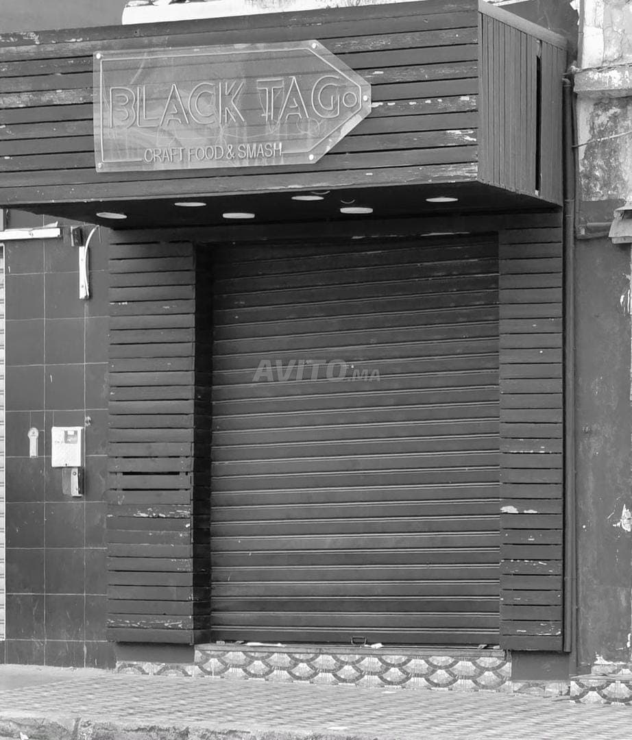 Fondo di commercio titolato arredato Hamria