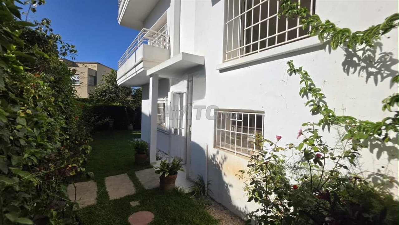 villa for rent